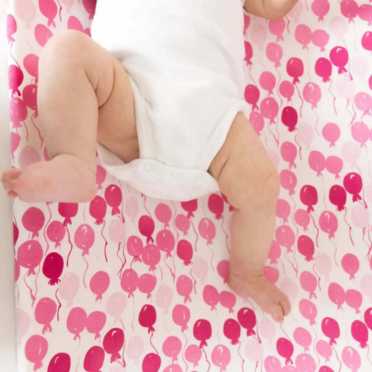 Norani Baby Organic Changing Pad Cover - Pink Balloons - 
