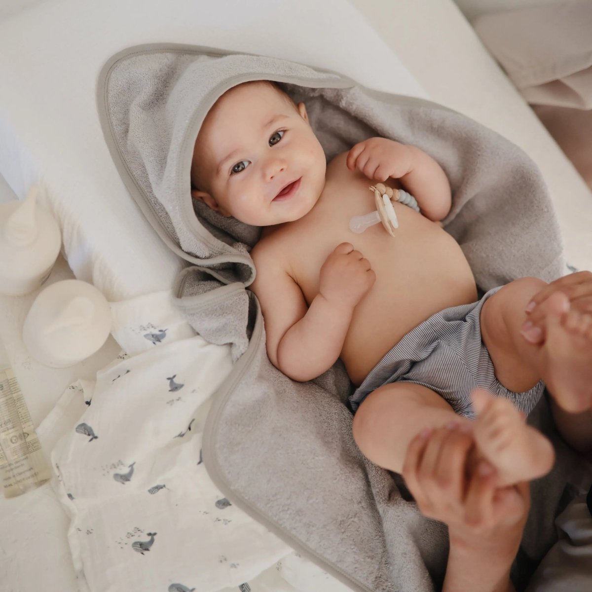 Mushie Organic Cotton Baby Hooded Towel Soft and Absorbent for Cozy Cuddles - Everetts Place Boutique - 