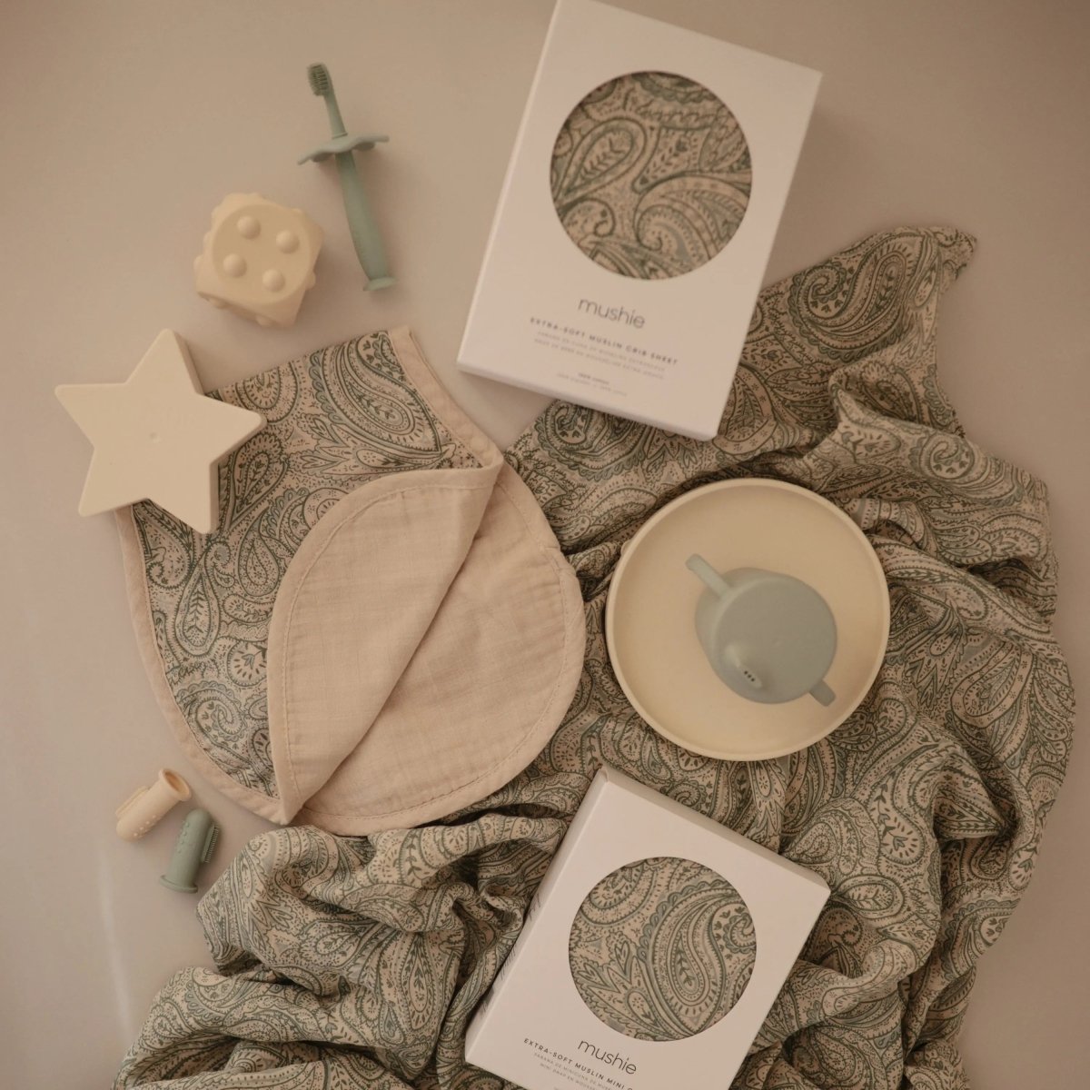 Mushie Organic Cotton Muslin Burp Cloth 2 Pack - Everetts Place Boutique - 