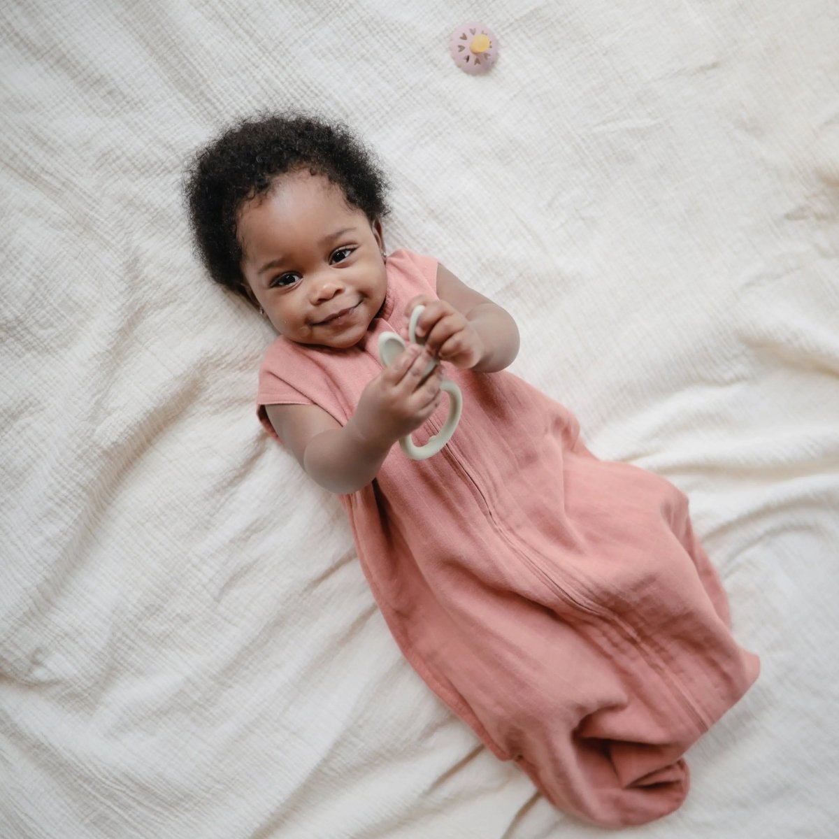 Organic Cotton Sleep Bag for Babies Lightweight Breathable Muslin Design with Two-Way Zipper Sleeveless Full Body Coverage -