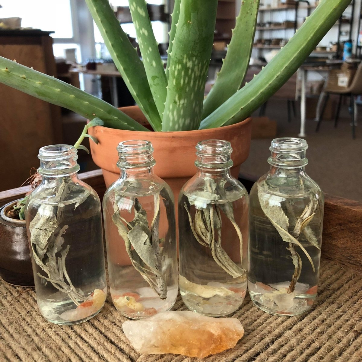 Organic Energy Cleansing Spray with Natural Aura Purifying Formula for Spiritual Seekers - Everetts Place