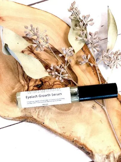 Organic Eyelash Growth Serum with Natural Ingredients for Beautiful Lashes - Everetts Place