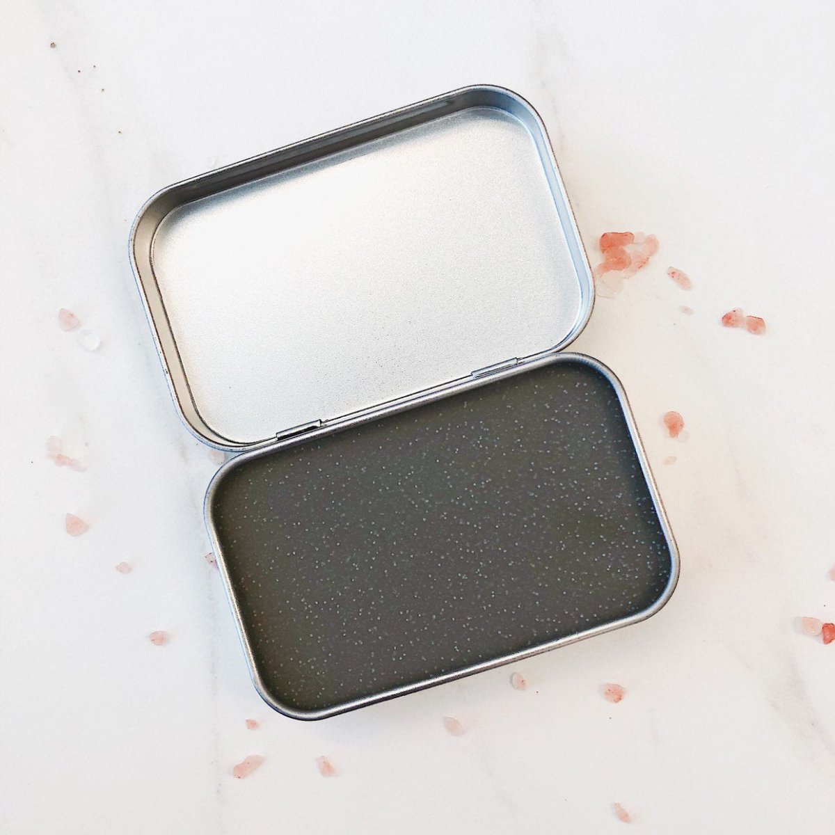 Organic Pomade Hair Wax with Amazing Hold for All Hair Types - Everetts Place