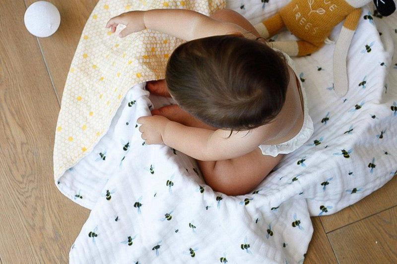 Organic Snug Blanket - Bees - Everetts Place: Online Boutique - Gifts