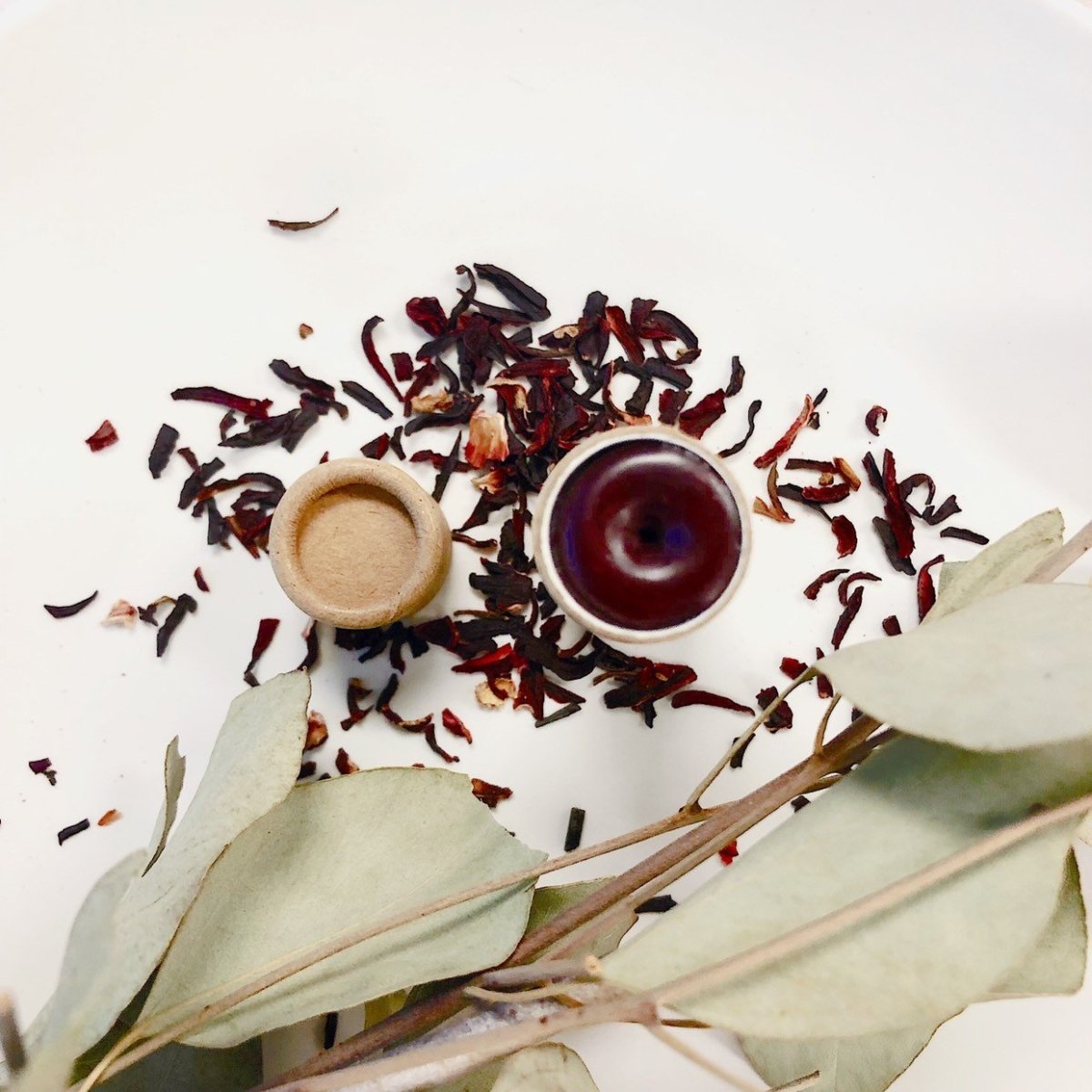 Organic Tinted Lip Balm with Beetroot Color for Natural Makeup Lovers - Everetts Place