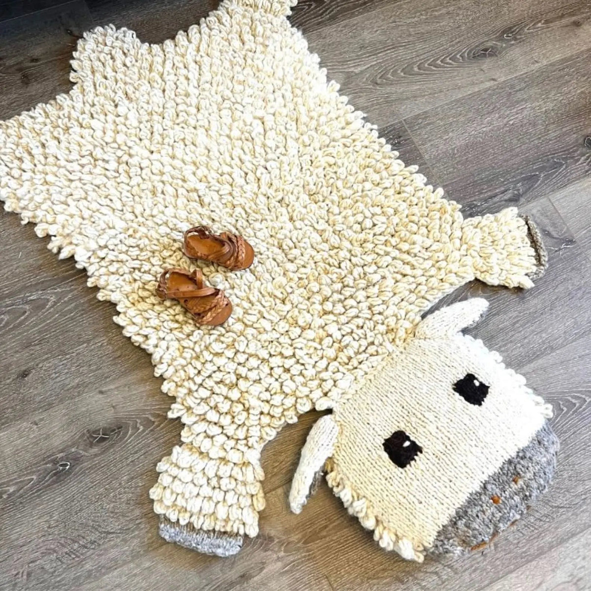 Finn + Emma Organic Wool Play Mat + Nursery Rug | Sheep - 