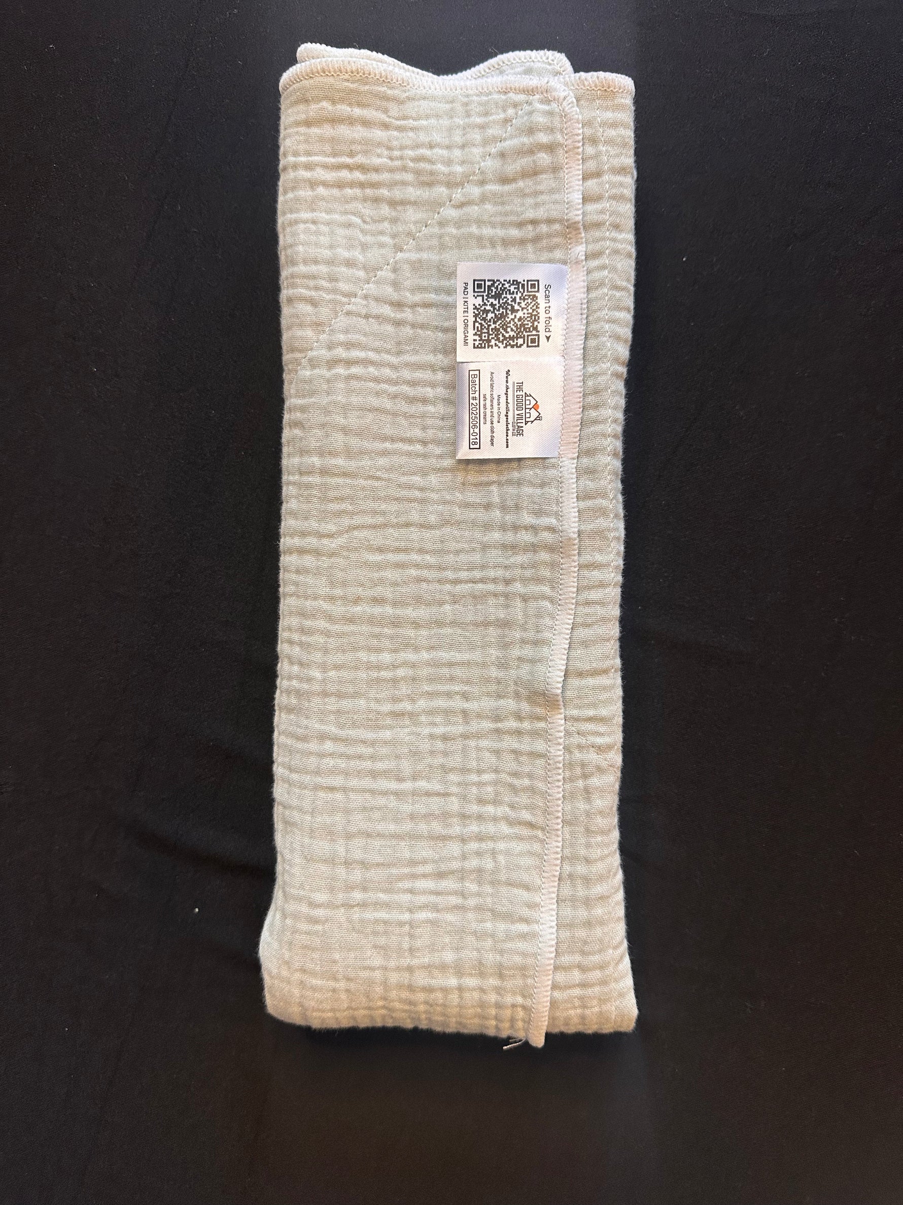 The Good Village Cloth Co. Origami Smart Flat – Evermoss - 