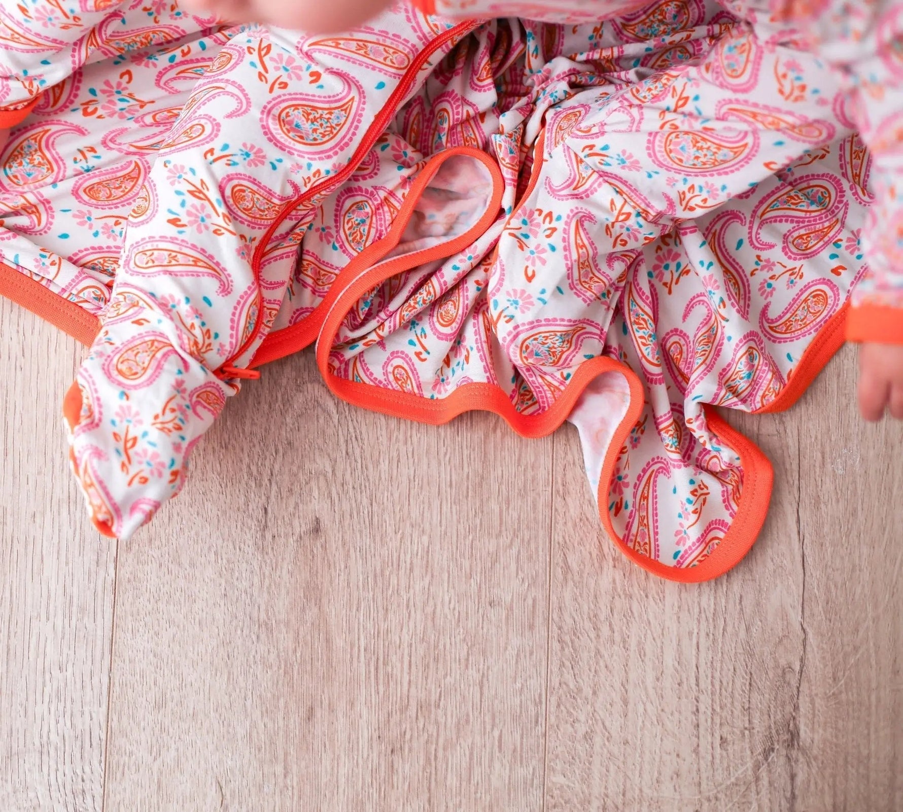 Bestaroo Paisley Swaddle - 