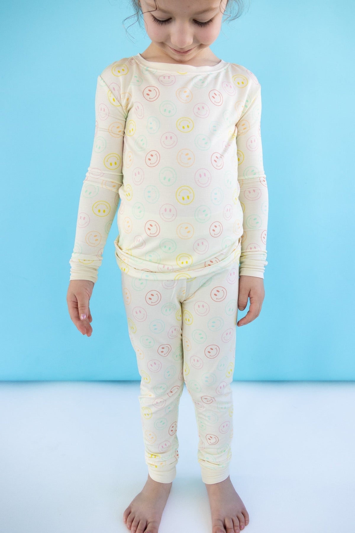 DREAM BIG LITTLE CO PASTEL SMILES DREAM SETEveretts Place