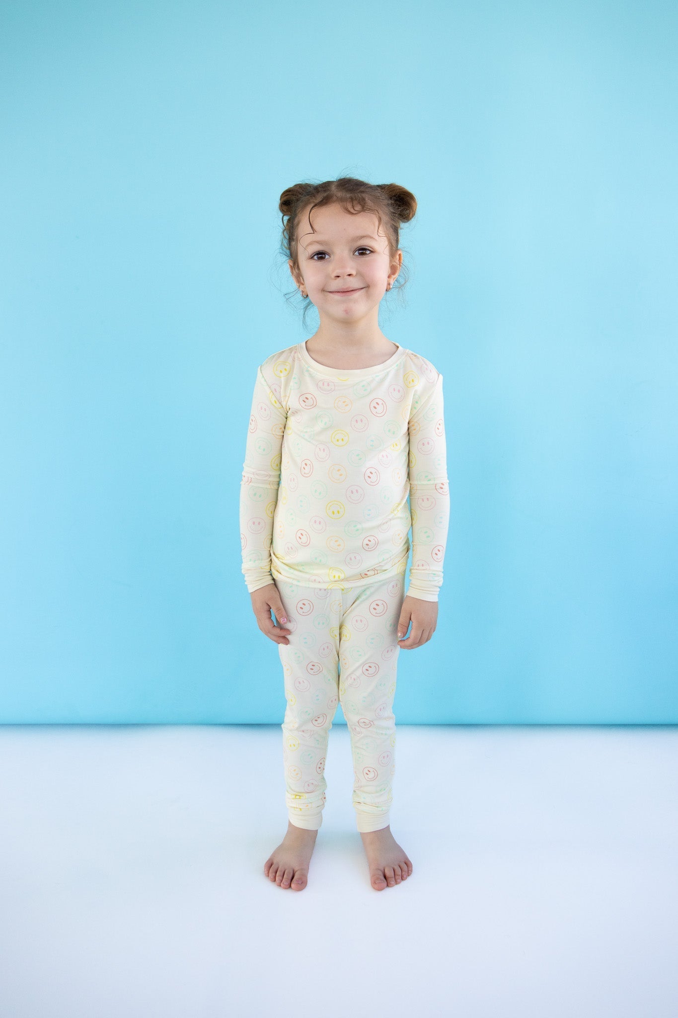 DREAM BIG LITTLE CO PASTEL SMILES DREAM SETEveretts Place
