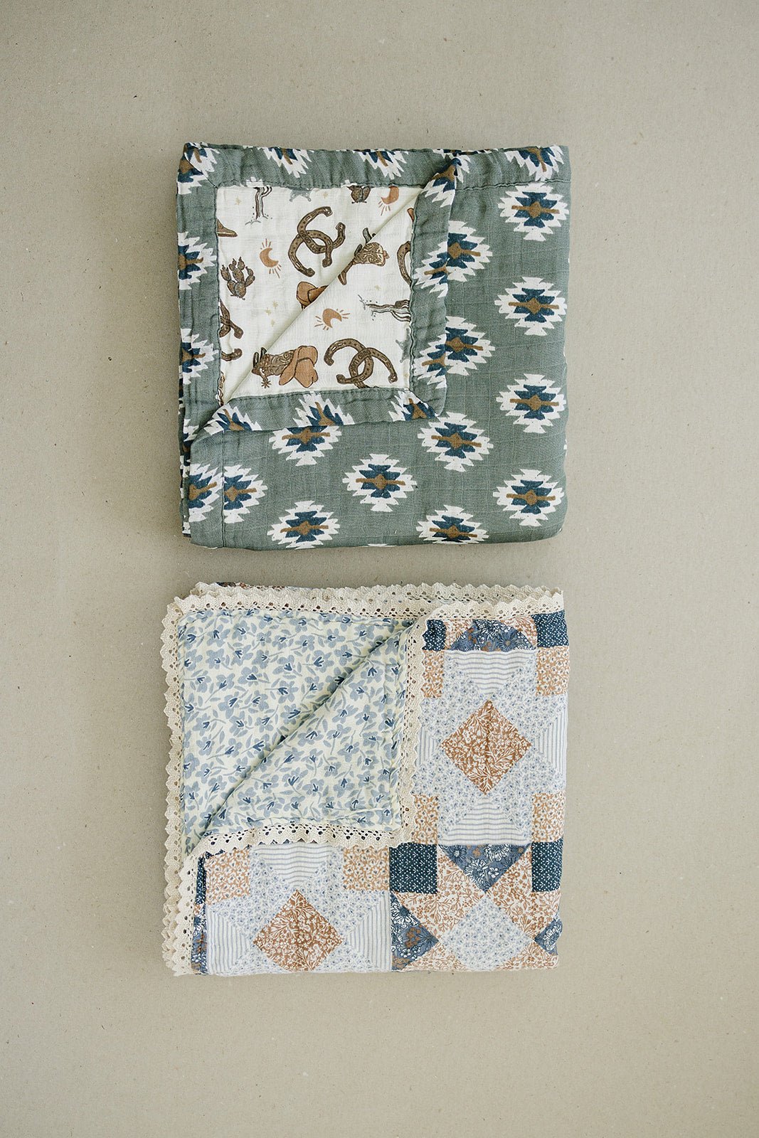 Mebie Baby Patchwork Print Blue Blossom Lace Muslin Quilt With Lace Edges - 