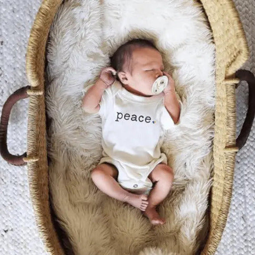 Graphic Bodysuit Set Inspiring 5 Pack With Free Gift For Babies By Finn And Emma Finn + Emma