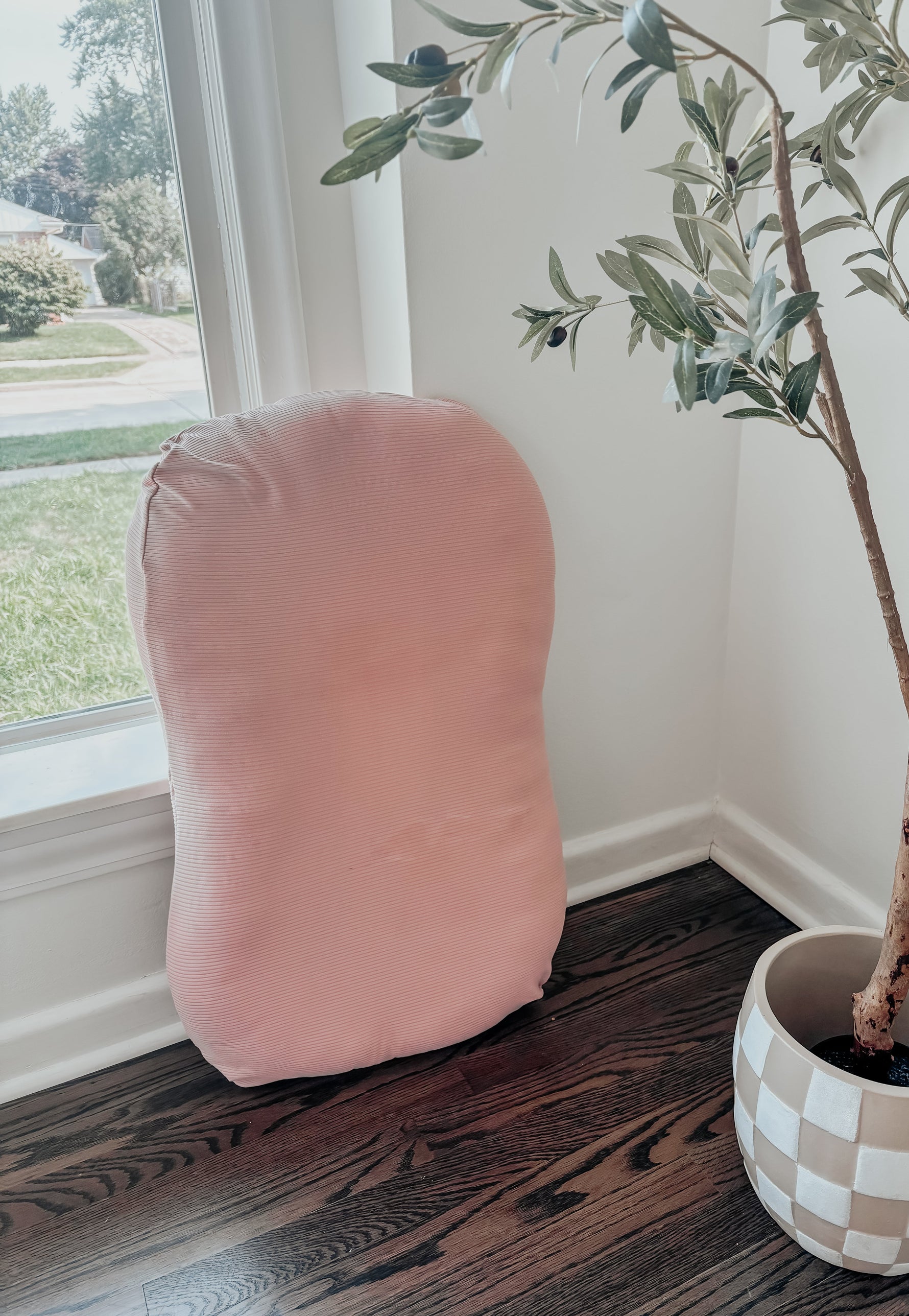Little Mae & Co Peony Pink Baby Lounger CoverEveretts Place