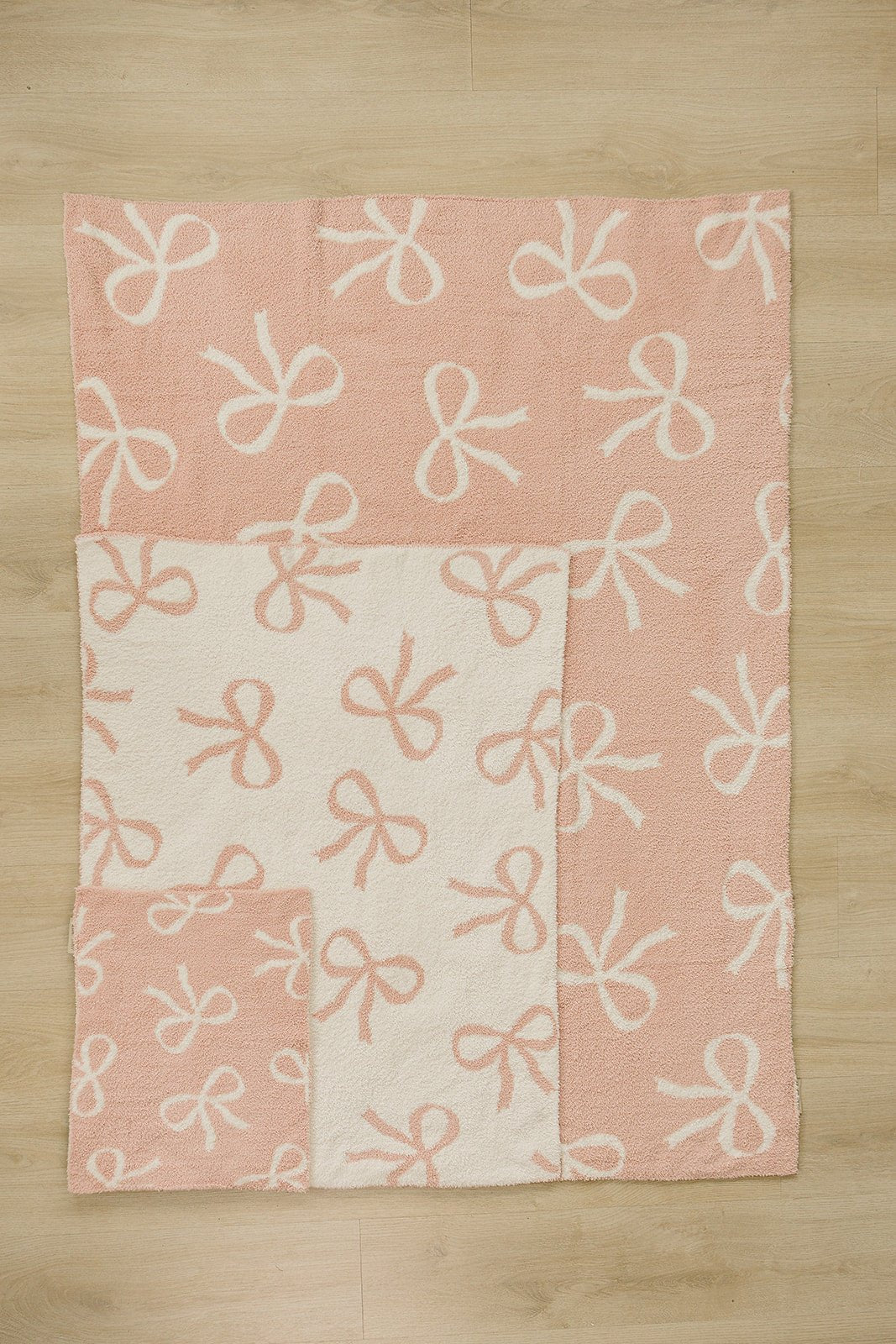 Mebie Baby Pink Bow Plush Blanket Three Sizes Lightweight And Breathable - 