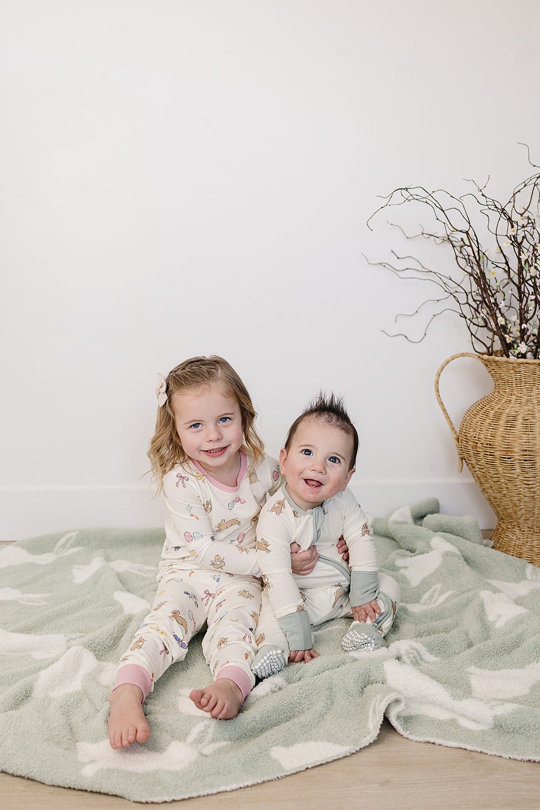 Mebie Baby Pink Bunny Ribbed Bamboo Cozy Set For Springtime Baby Comfort - 