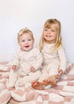 Mebie Baby Pink Checkered Plush Blanket - 