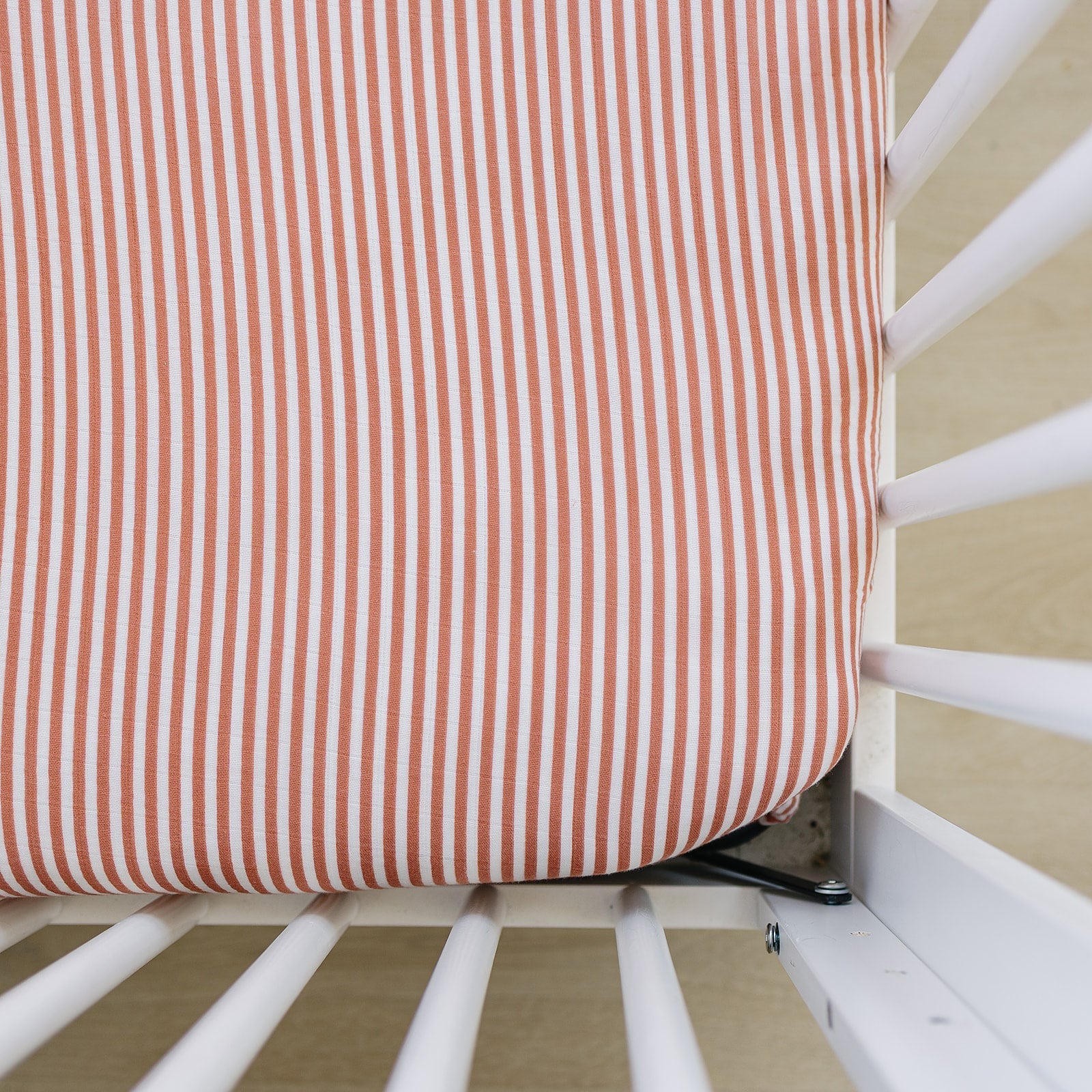 Mebie Baby Pink Stripes Muslin Crib Sheet - 