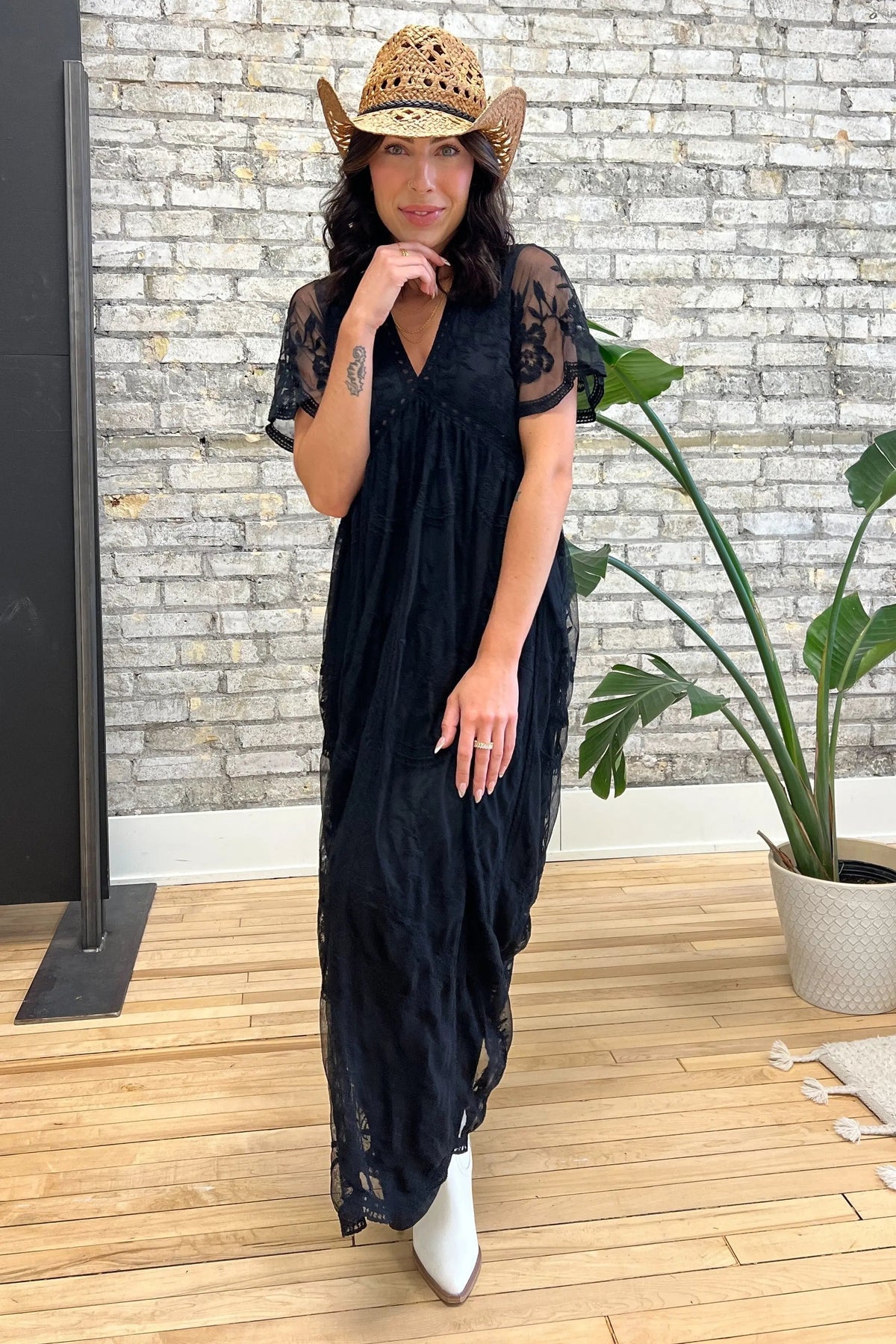 PinkBlush PinkBlush Black Lace Mesh Overlay Maxi Dress - 
