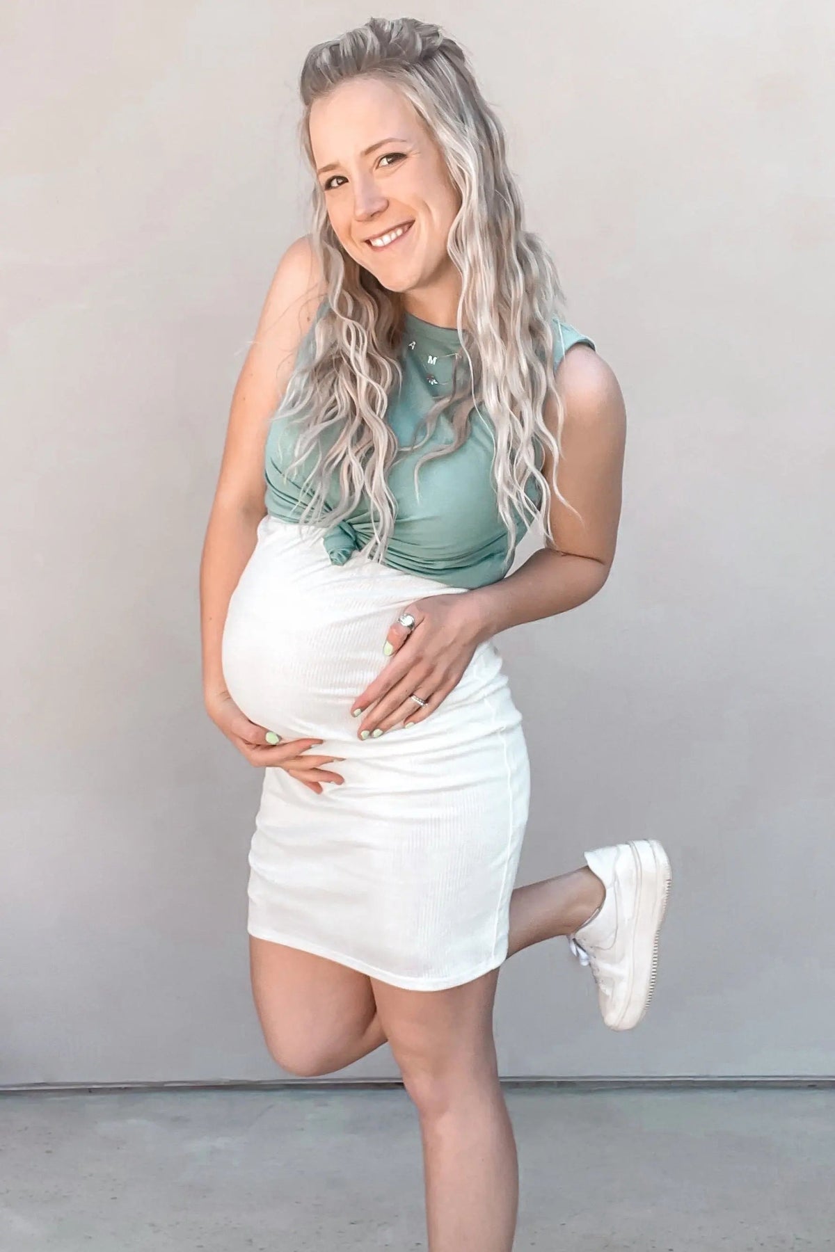 PinkBlush PinkBlush Ivory Sleeveless Ribbed Fitted Maternity Dress - 