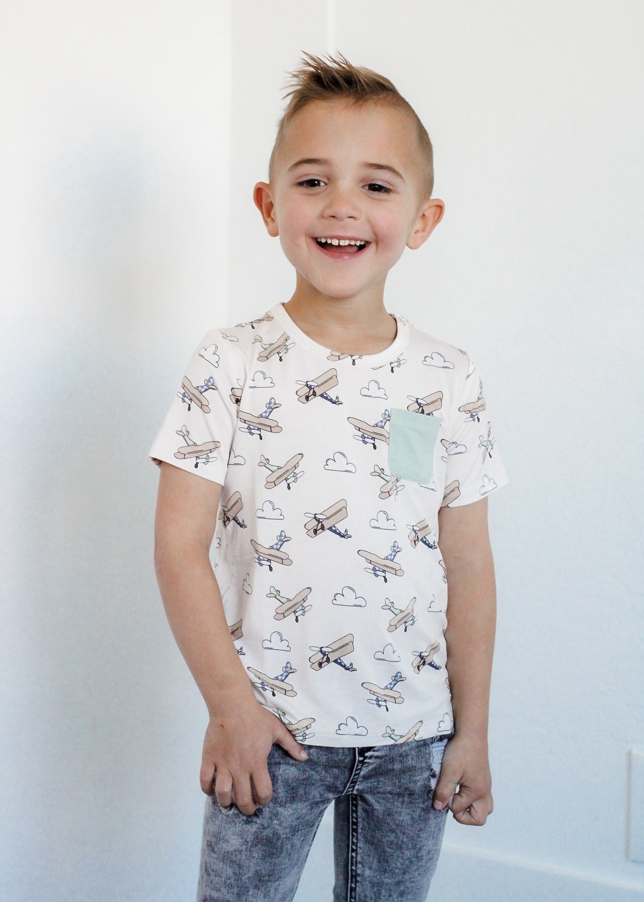 DREAM BIG LITTLE CO PLANE FUN DREAM POCKET TEEEveretts Place