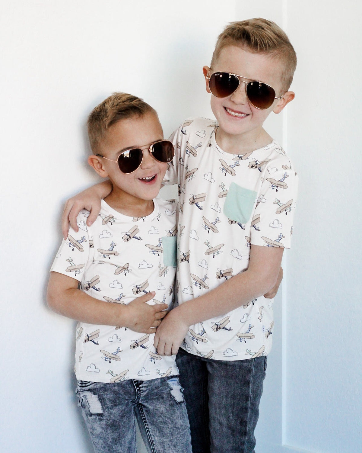 DREAM BIG LITTLE CO PLANE FUN DREAM POCKET TEEEveretts Place