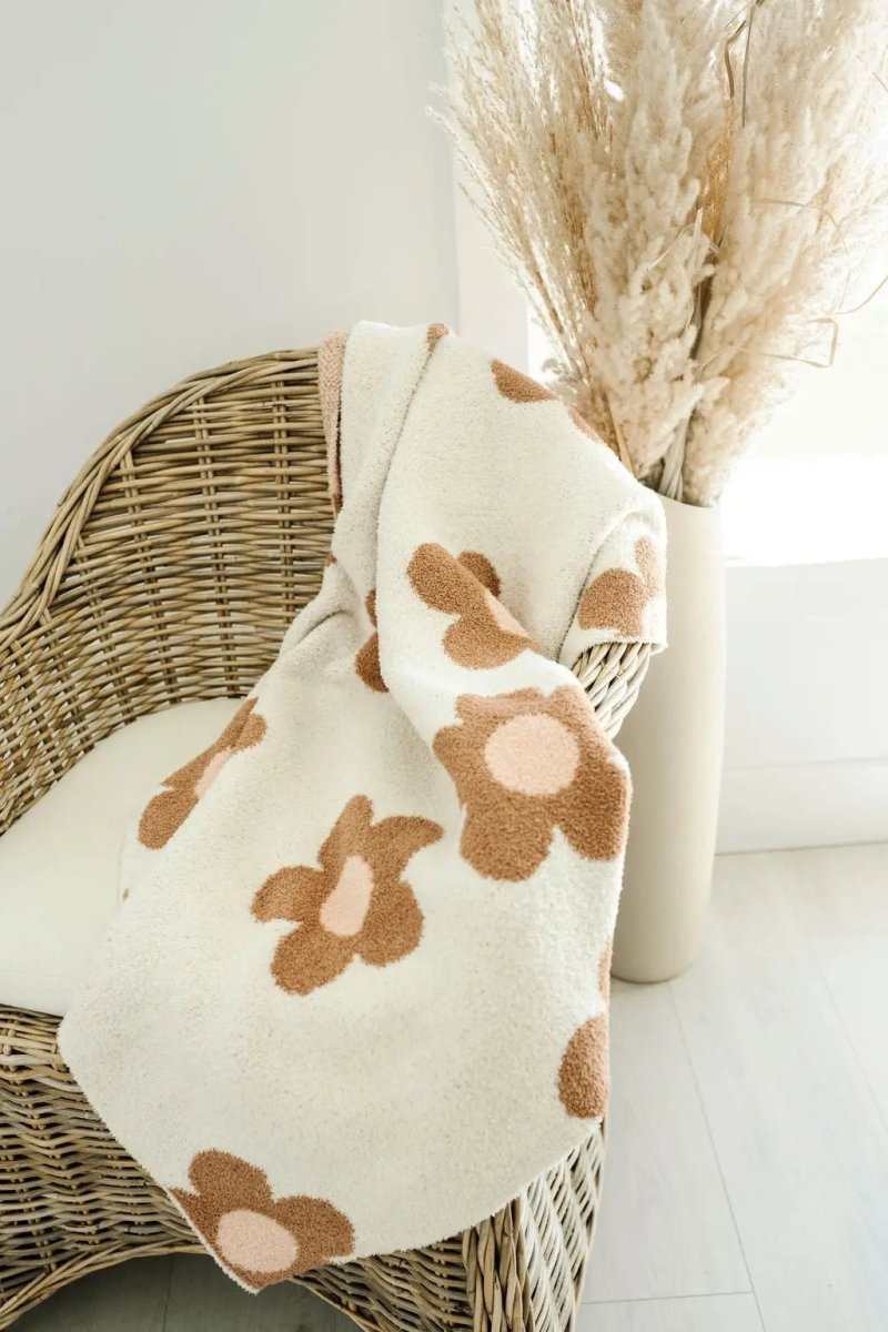 Harp Angel Boutique Plush Blanket Caramel with Daisy Design for Infants and Toddlers - 