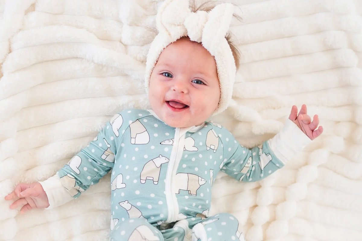 Dreamlet Polar Bears Convertible Zip Footies For Babies Dreamlet - Everetts Place Boutique - 