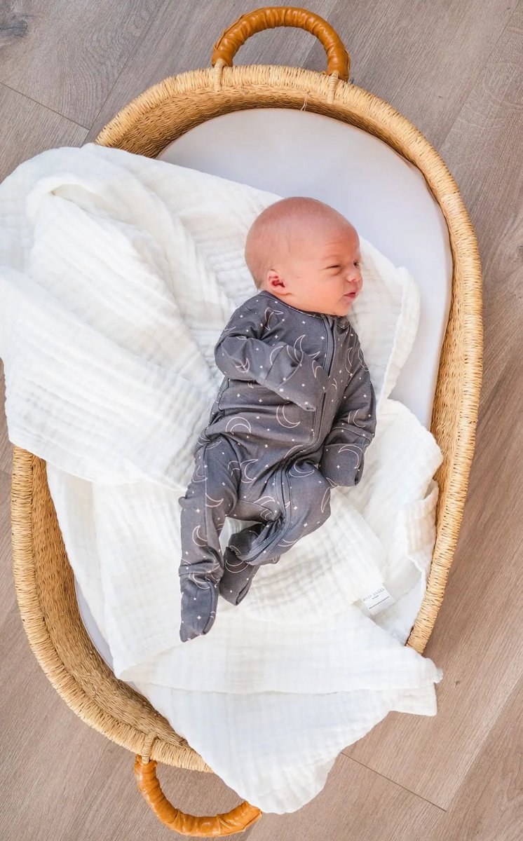 Harp Angel Boutique Premium Muslin 6 - Layer Blanket for Comfortable Baby Swaddling - 