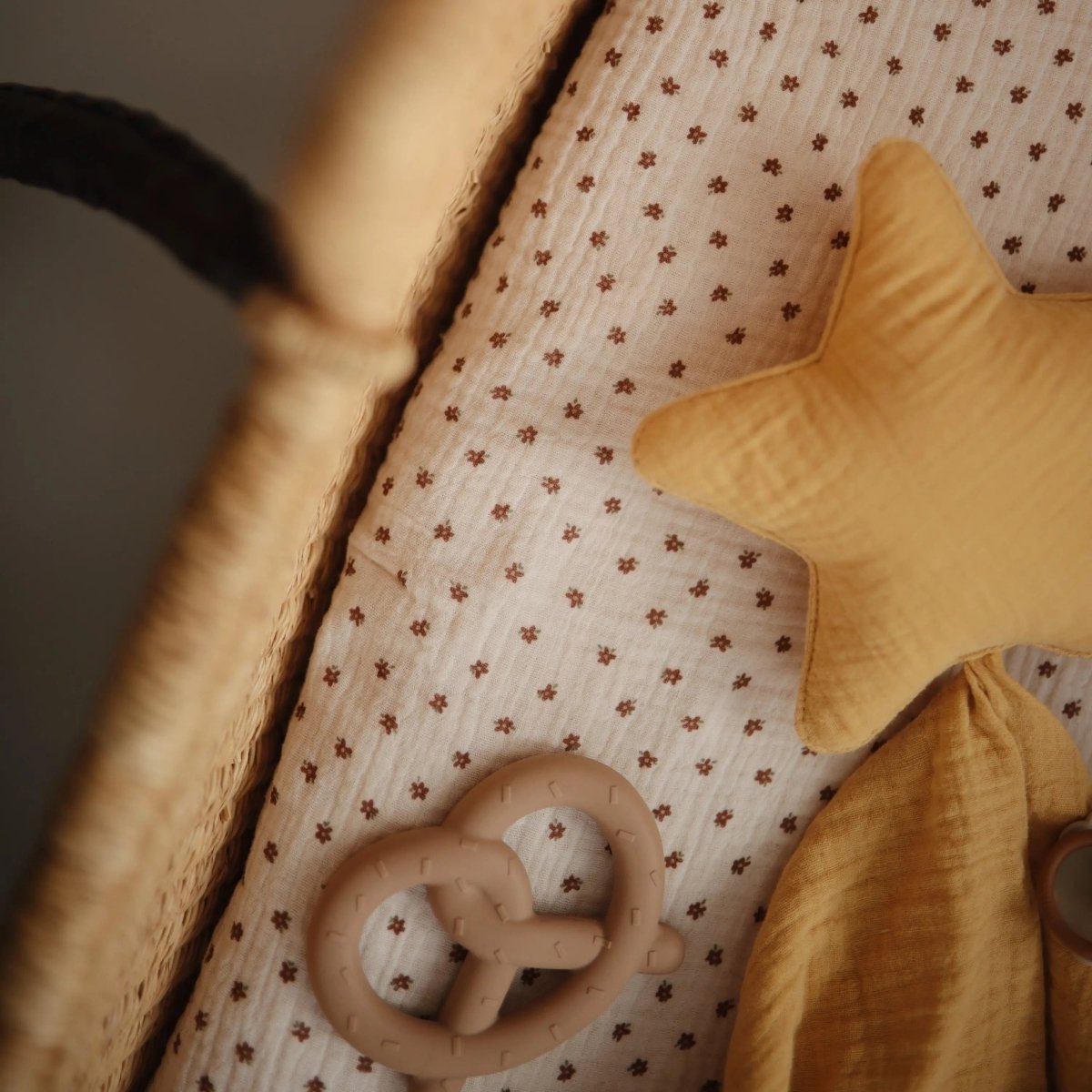 Mushie Pretzel Teether for Babies Made from Non - Toxic Food - Grade Silicone - Everetts Place Boutique - 