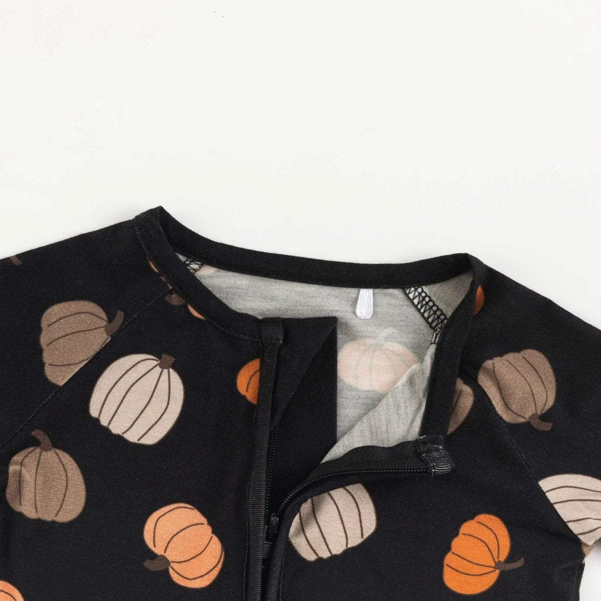 Dreamlet Pumpkins Black Convertible Zip Footies For Baby Dreamlet - Everetts Place Boutique - 