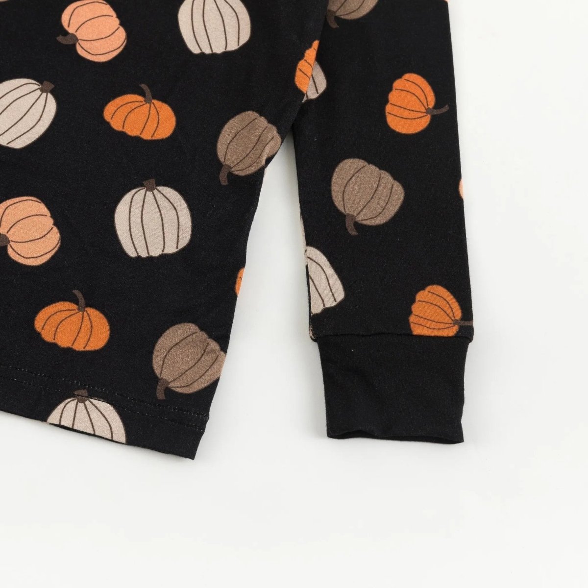 Dreamlet Pumpkins Black Two Piece Set Dreamlet Soft Bamboo Fabric - Everetts Place Boutique - 