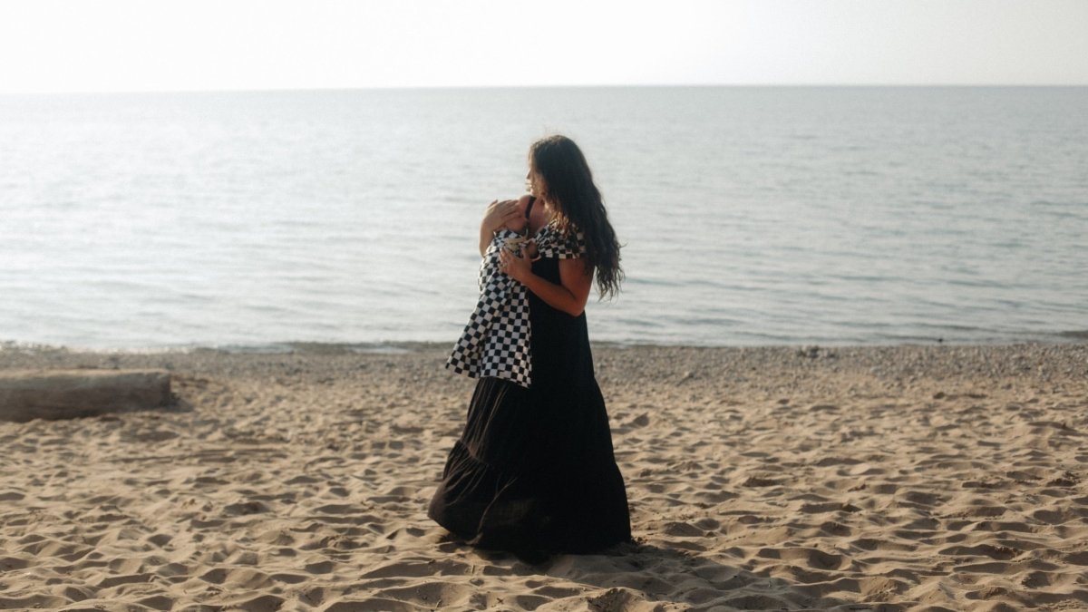 Little Mae & Co Race Ring Sling Carrier For Babies All Year Round Cotton - Everetts Place Boutique - 