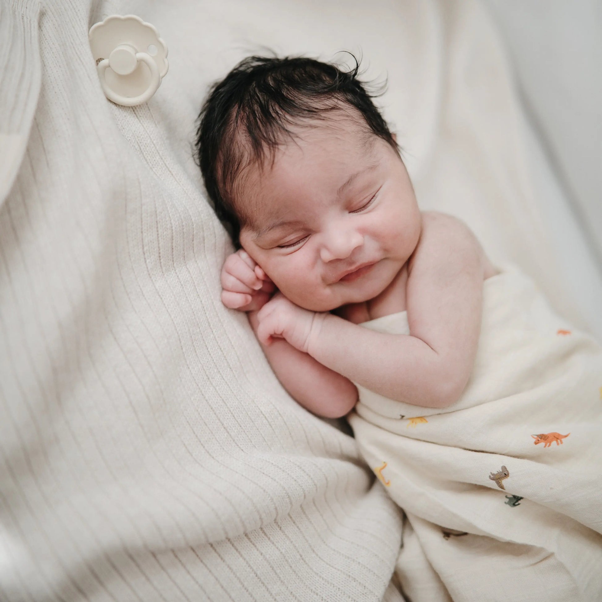 Organic Cotton Muslin Swaddle Blanket for Baby Cuddling and Nursing Mushie