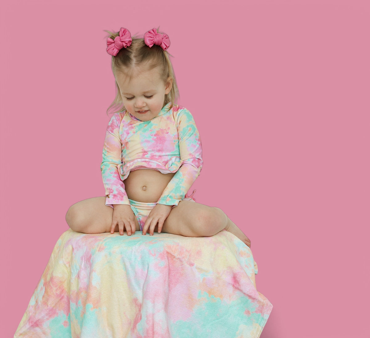 DREAM BIG LITTLE CO RAINBOW CLOUDS DREAM 2 - PIECE RASH GUARD RUFFLE SWIM SUITEveretts Place