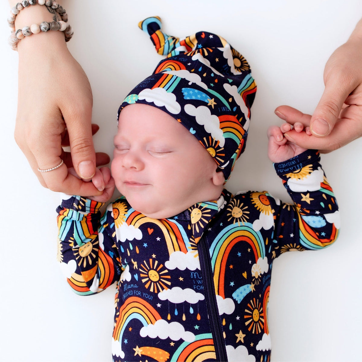 Raising Mama Raising Mama Bamboo Newborn Cap With Soft Knot For Babies