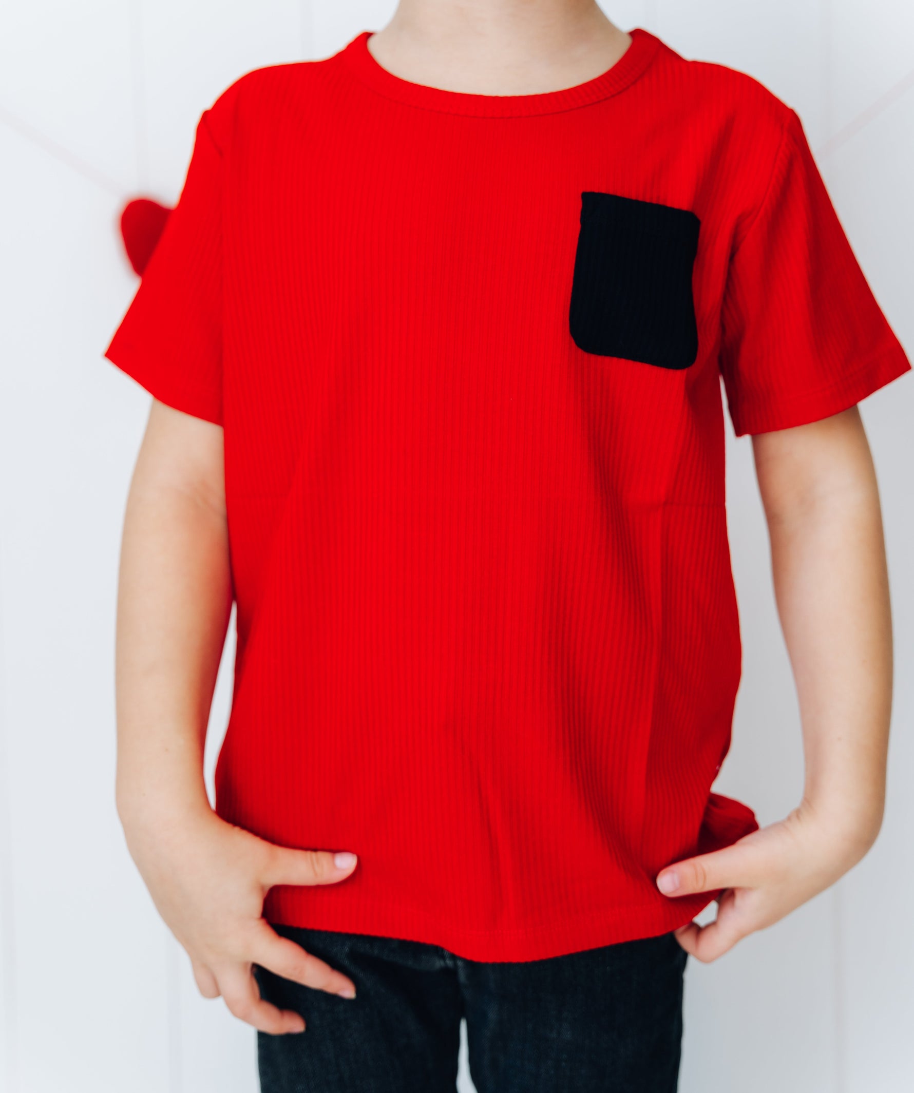 DREAM BIG LITTLE CO RED RIB DREAM POCKET TEEEveretts Place