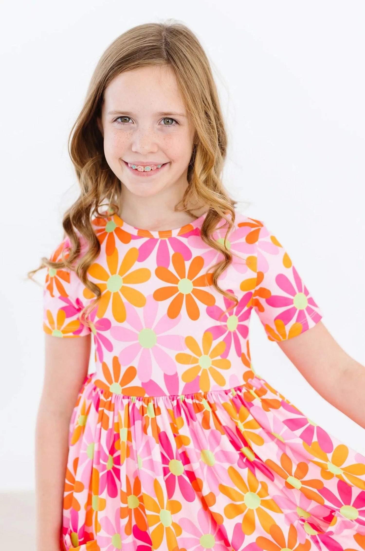 Mila & Rose ® Retro Daisies S/S Pocket Twirl Dress - 