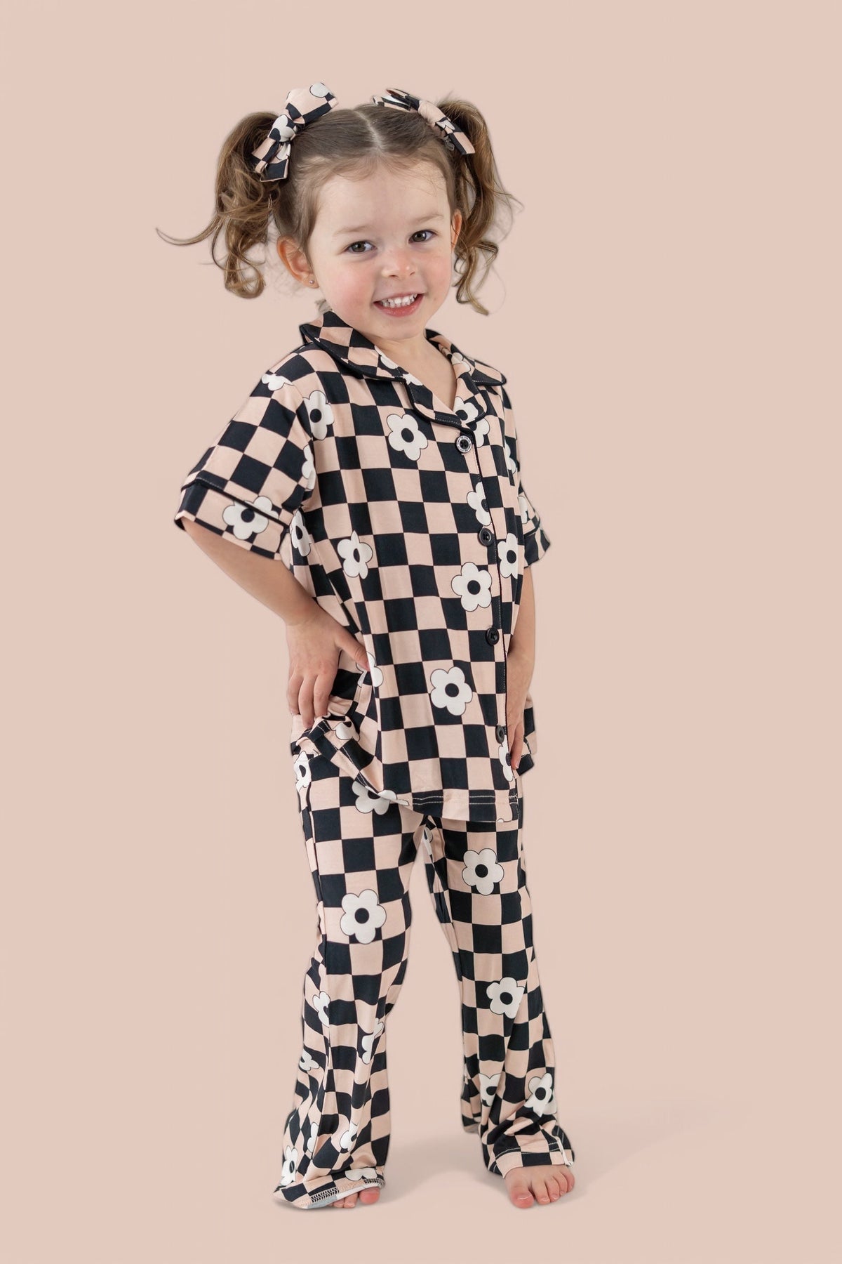 DREAM BIG LITTLE CO RETRO DAISY CHECKS SHORT SLEEVE DREAM GIRL'S FLARE SETEveretts Place