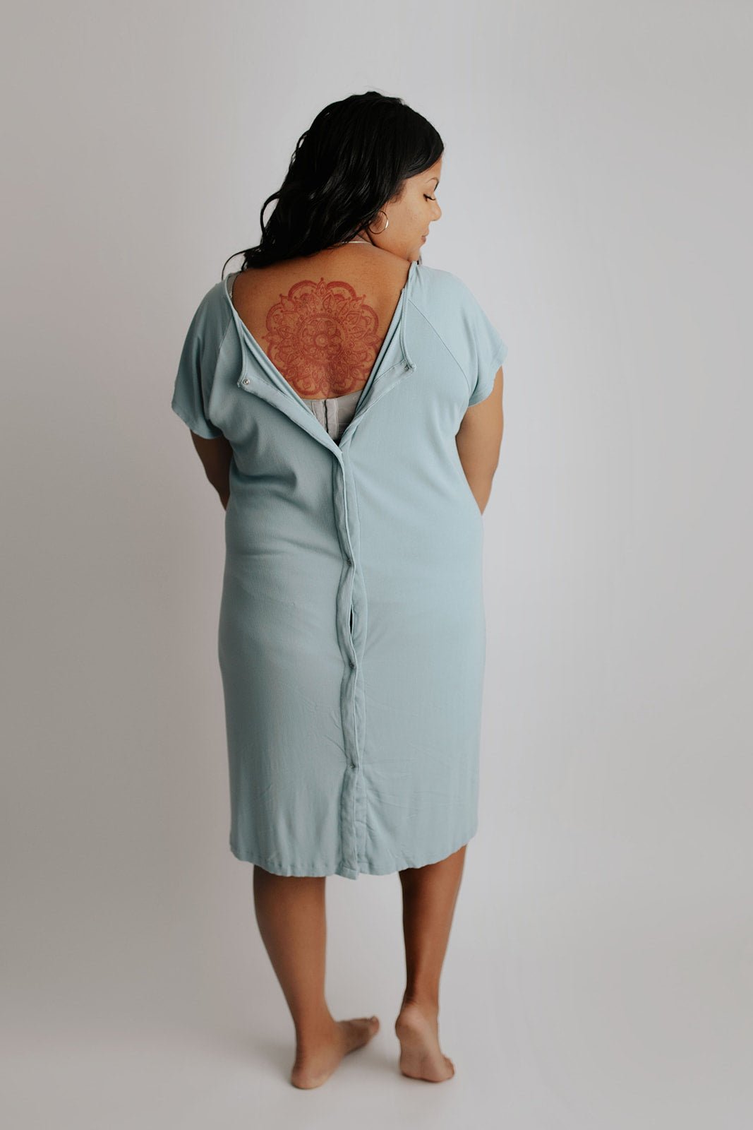 Three Little Tots Ribbed Blue Bird Labor and Delivery Nursing Hospital GownEveretts Place