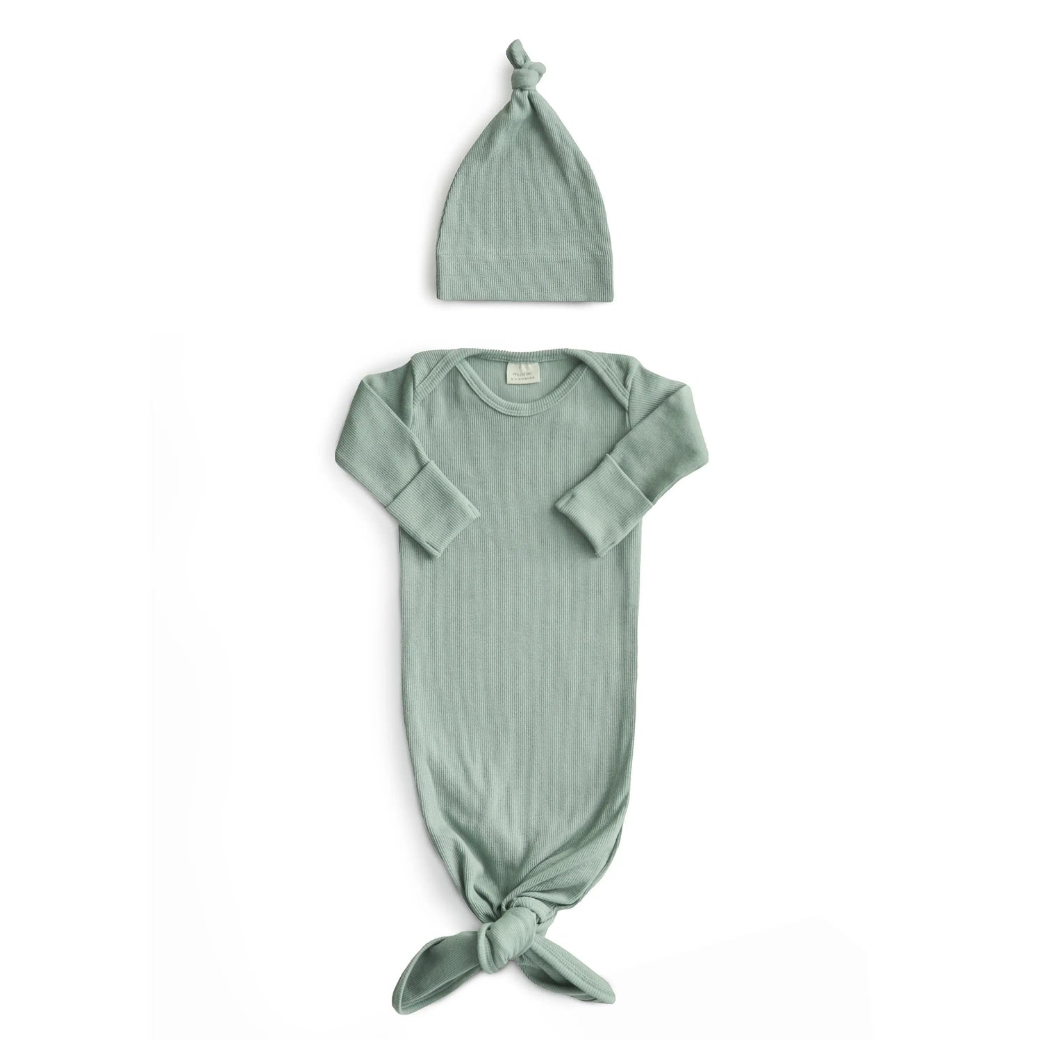 Mushie Ribbed Knotted Baby Gown + Beanie Set - 