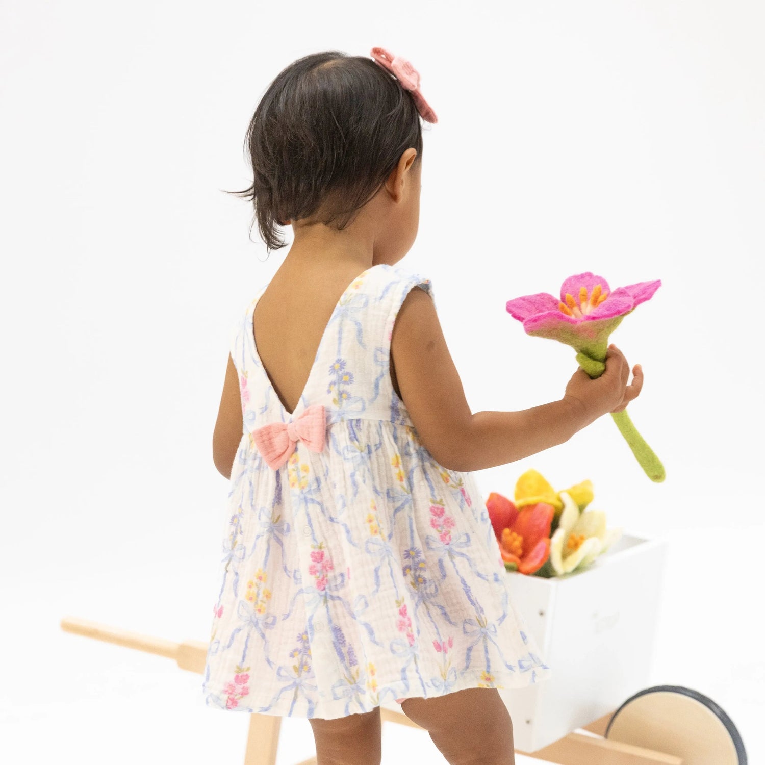 Angel Dear Ribbon Bouquets - Infant Dress with Bow and Bloomer - 