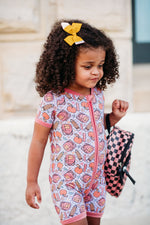 DREAM BIG LITTLE CO RULE THE SCHOOL DREAM SHORTIEEveretts Place