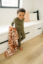 Mebie Baby Rust Alpine Plush Blanket Three Sizes Available Soft Lightweight Breathable - 