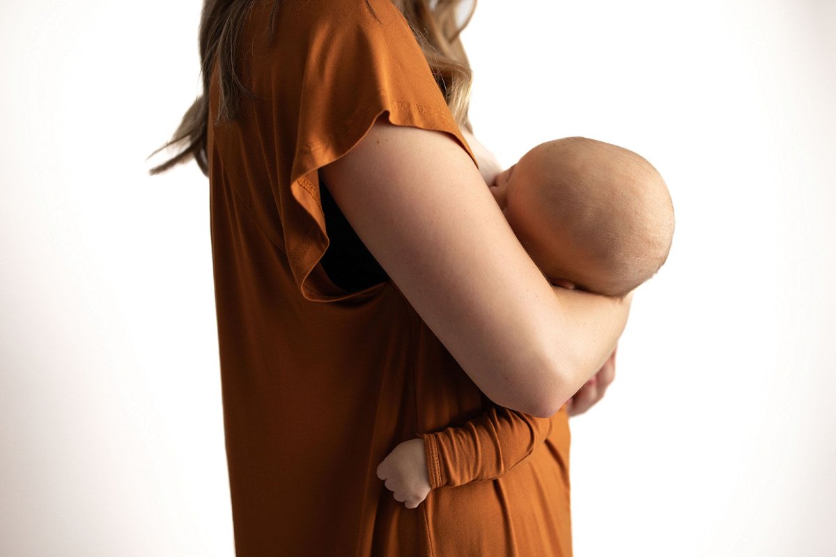 Three Little Tots Saddle Tan Mommy Labor and Delivery Nursing Hospital Gown - 