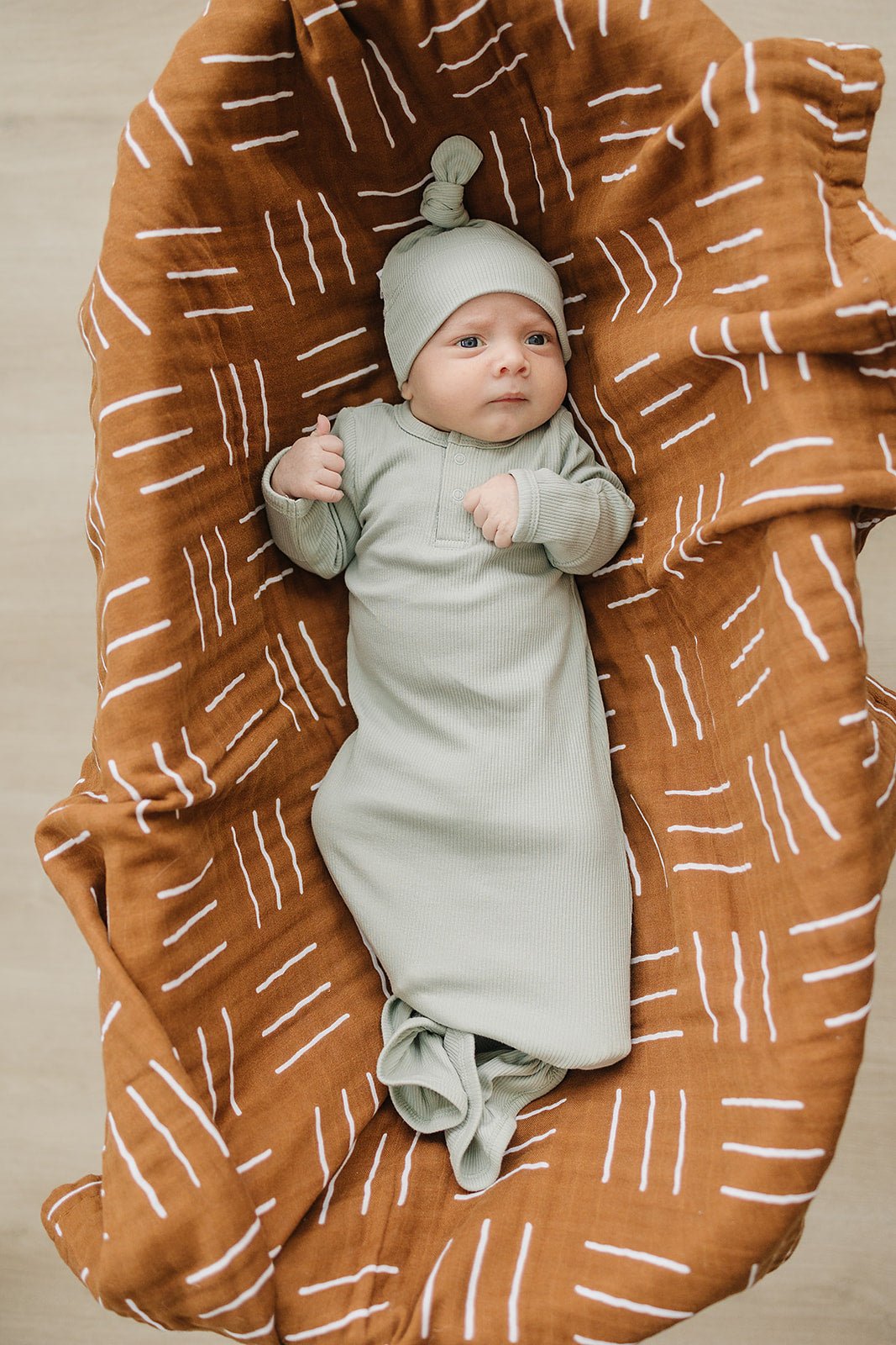 Mebie Baby Sage Organic Ribbed Newborn Knot Hat - 