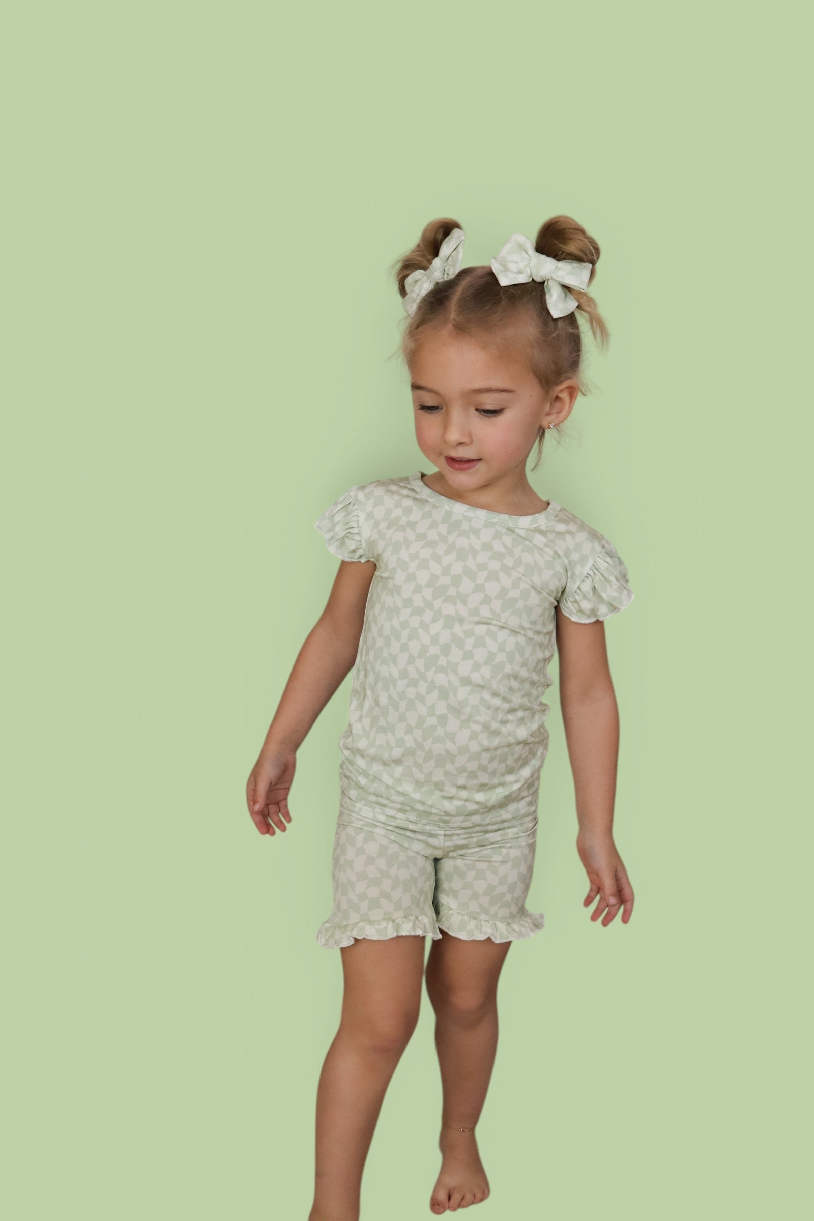 DREAM BIG LITTLE CO SAGE WAVY CHECKERS DREAM RUFFLE SHORT SETEveretts Place