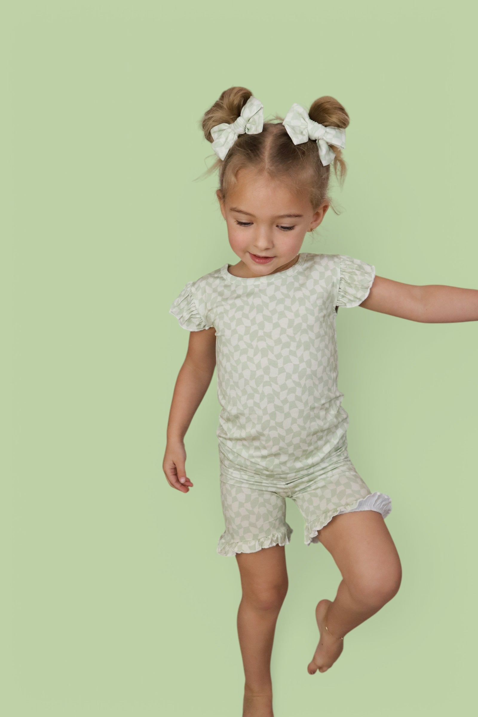 DREAM BIG LITTLE CO SAGE WAVY CHECKERS DREAM RUFFLE SHORT SETEveretts Place