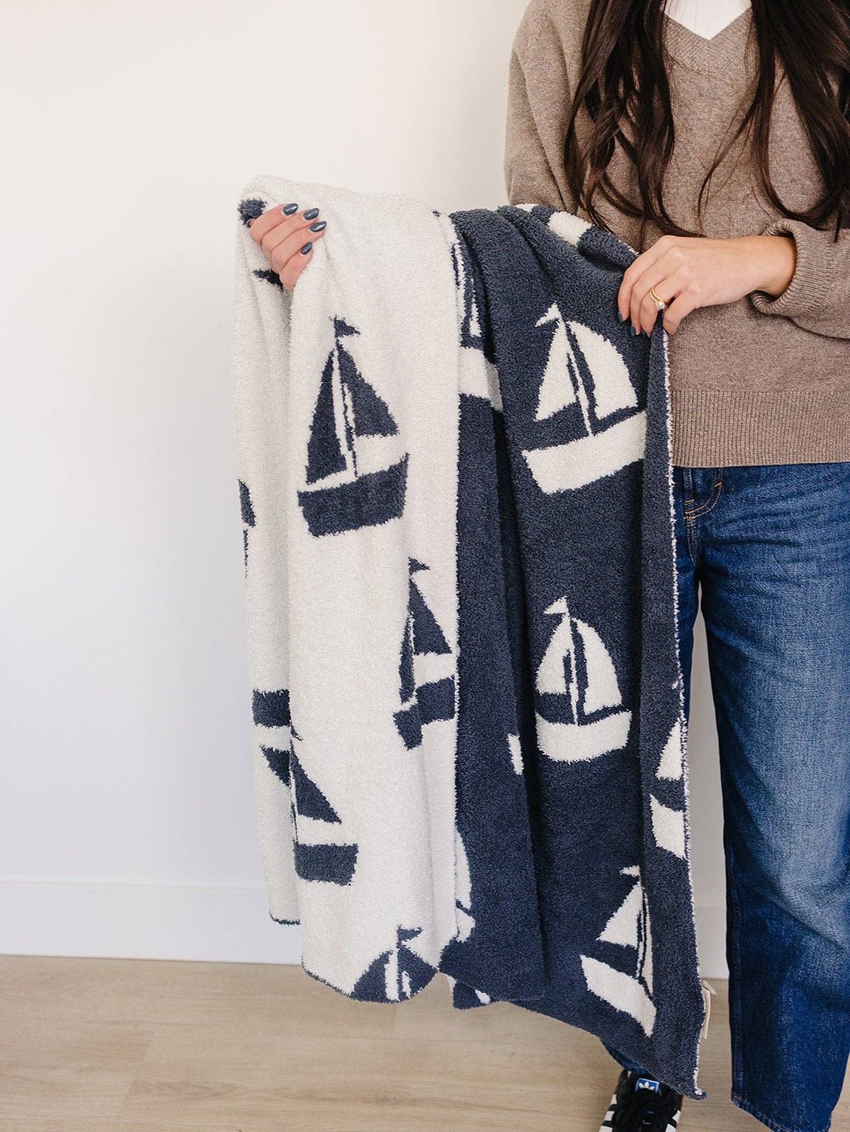 Mebie Baby Sailboat Plush Blanket - 