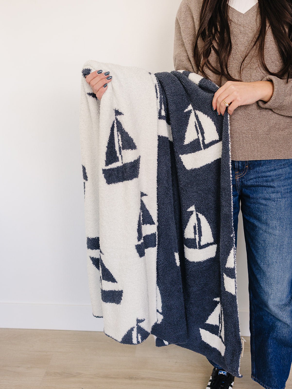 Mebie Baby Sailboat Plush Blanket - 
