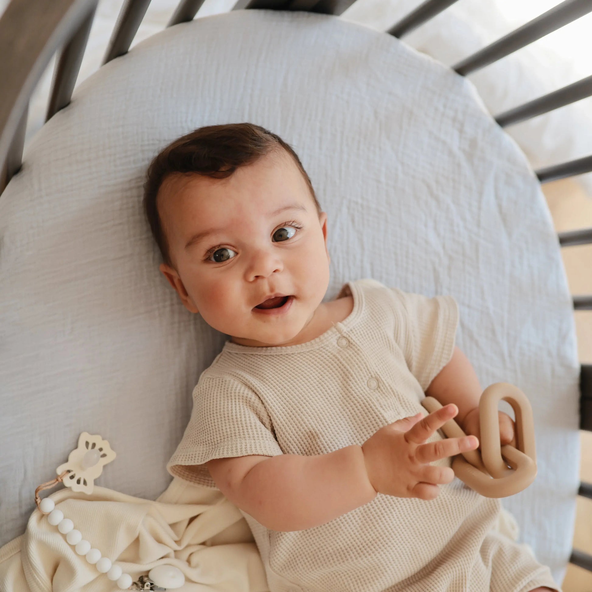 Extra Soft Bassinet Muslin Crib Sheet for Baby - 100 Percent Cotton Breathable Fabric Mushie